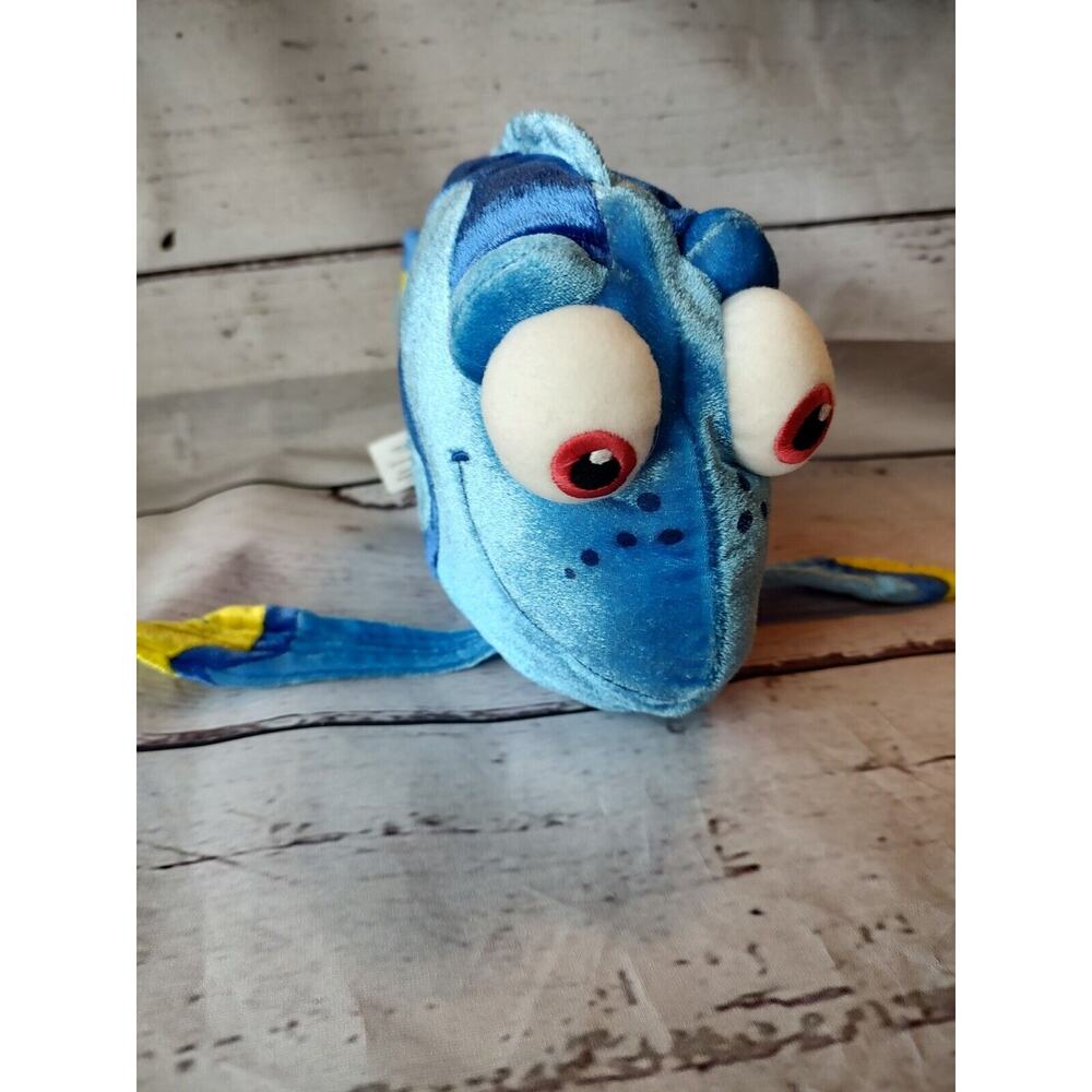 Disney Parks Walt Disney World Blue Fish "Dory" Stuffed Animal Plush READ